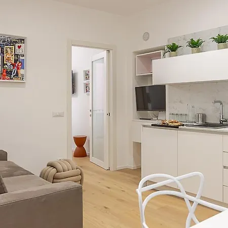 Appartement Art-filled In Centro
